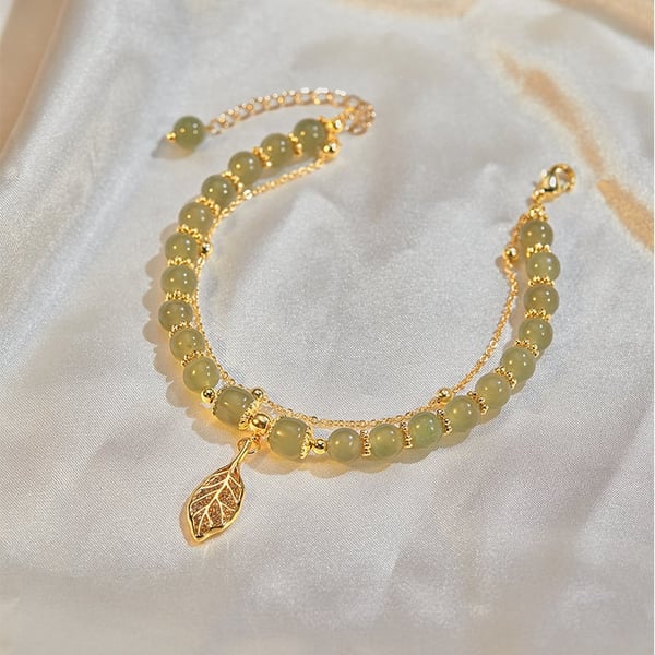 Bracelet en Jade Hetian Artificiel avec Feuille en Couleur Dorée