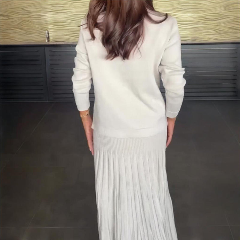 ❤️‍🔥Ensemble élégant composé d'un haut à revers et d'une jupe plissée