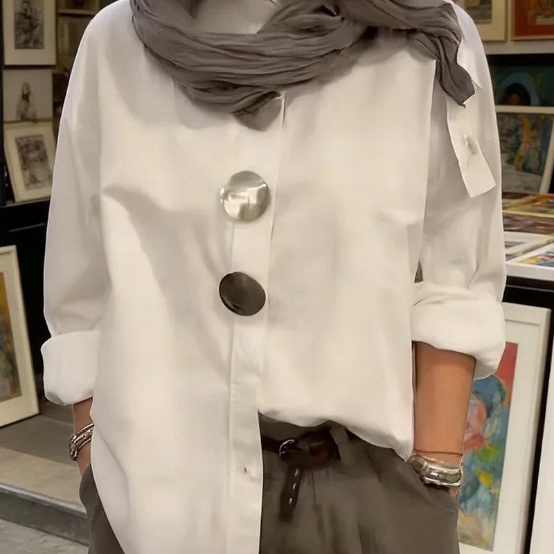 Chemise oversize pour femme avec boutons décoratifs