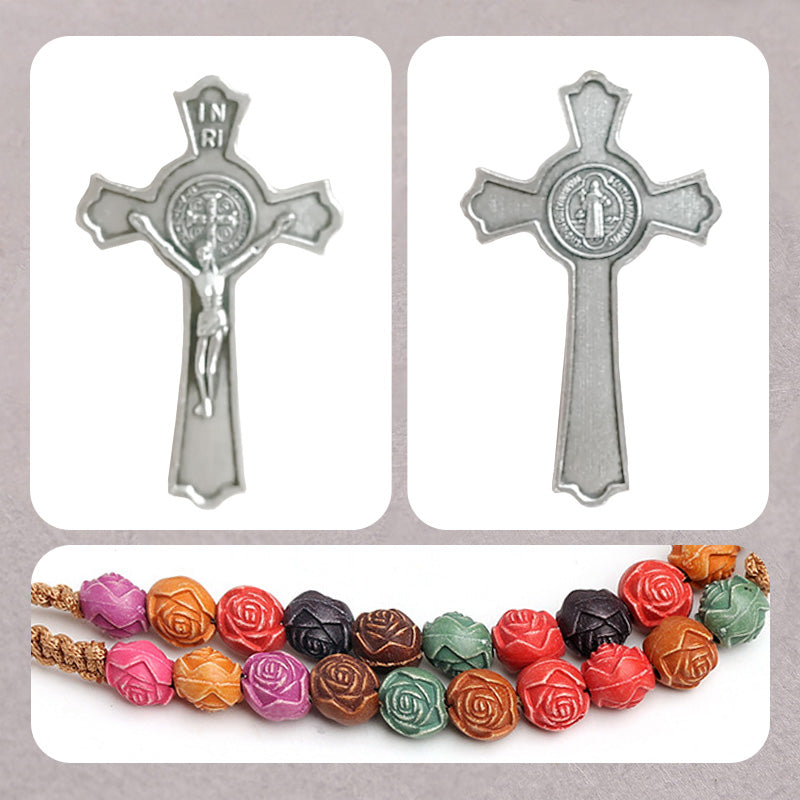 Collier Élégant et Coloré de Perles de Roses