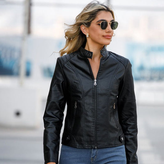 Veste en Cuir Élégante et Unique pour Femmes
